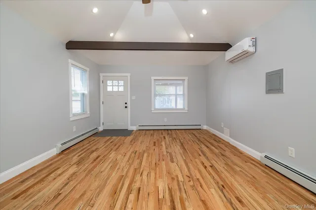 $3,000 | 318-320 Beach 88th Street | Hammels