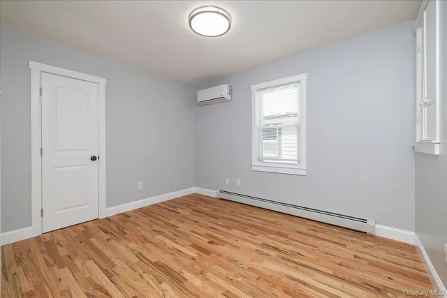 $3,000 | 318-320 Beach 88th Street | Hammels