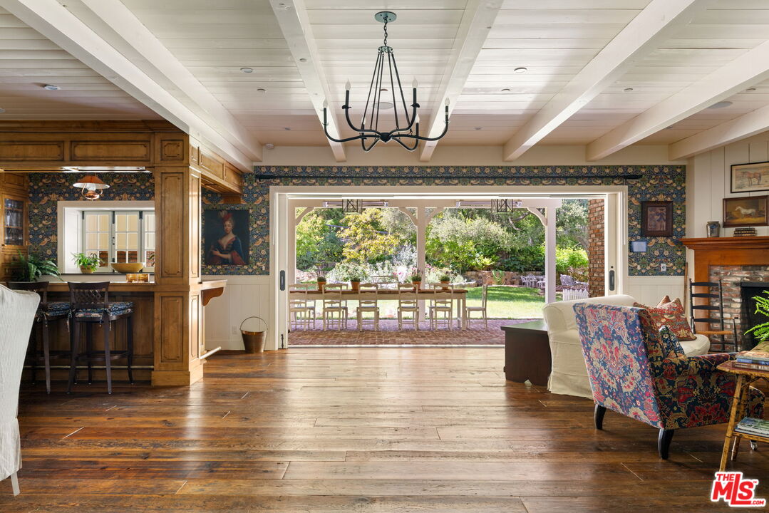 1900 Old Ranch Road Los Angeles, CA 90049 - Photo 22 of 47 Gallery Image 22