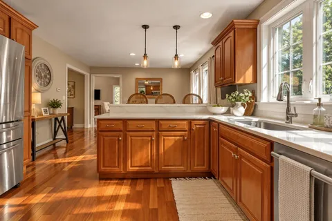 $917,500 | 250 Cameron Drive, Dighton, MA 02715