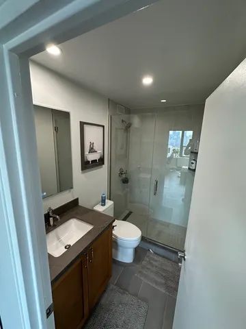 $4,445 | 1560 North Sandburg Terrace, Unit 4002, Chicago, IL 60610