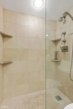 $4,445 | 1560 North Sandburg Terrace, Unit 4002, Chicago, IL 60610