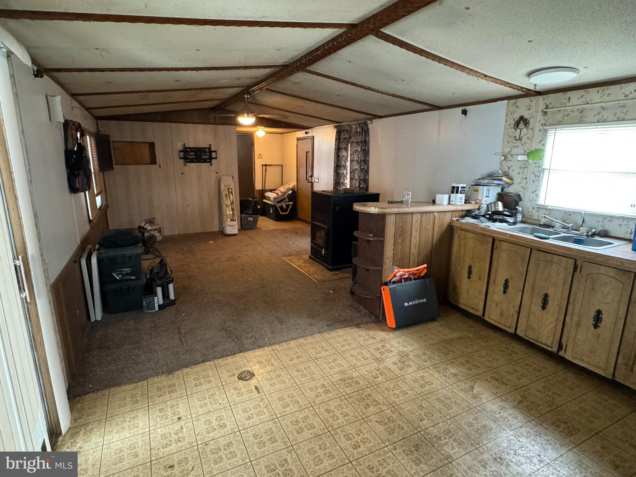 107 Rudolph Court Martinsburg, WV 25404 - Photo 3 of 12