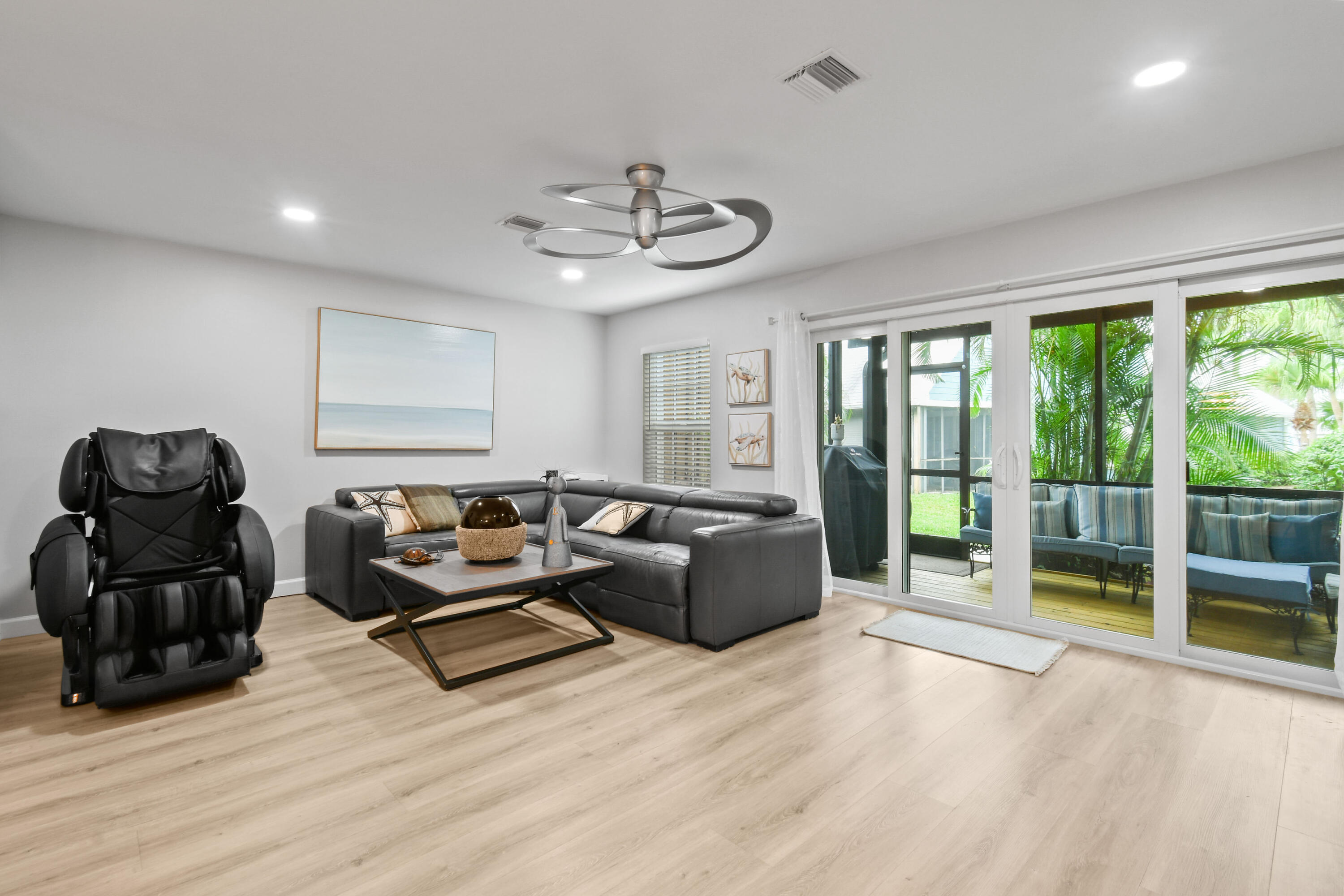 1222 Ocean Dunes Circle Jupiter, FL 33477 - Photo 6 of 58 1222OceanDunesCir(14)