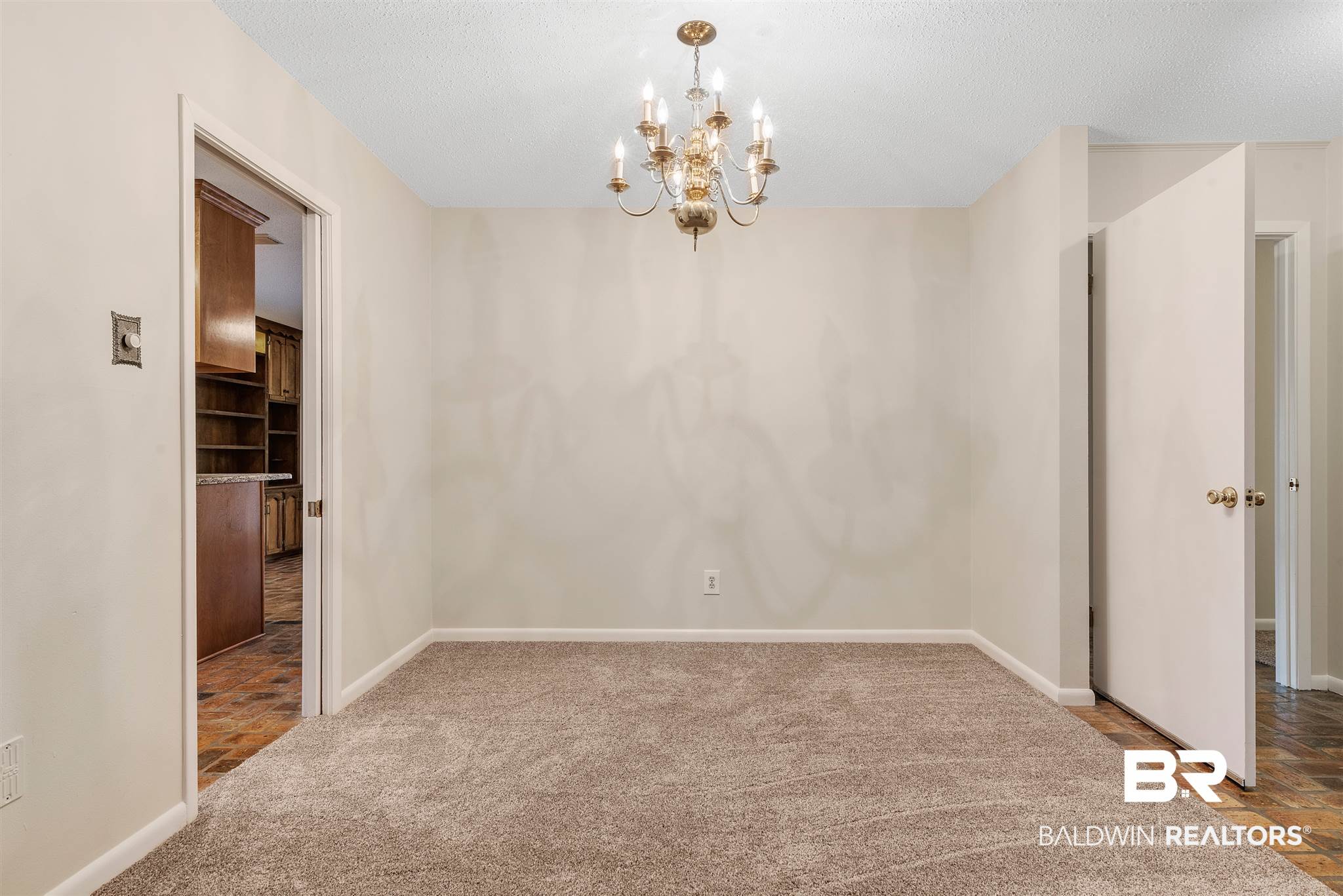 5420 Spring Drive Mobile, AL 36693 - Photo 10 of 30
