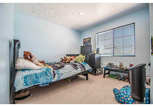 312 Brookstone Place Santee, CA 92071 - Photo 12 of 24 Gallery Image 12