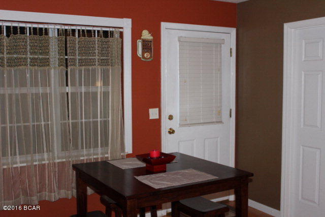 4712 Meadowview Road Marianna, FL 32446 - Photo 4 of 6 Gallery Image 4
