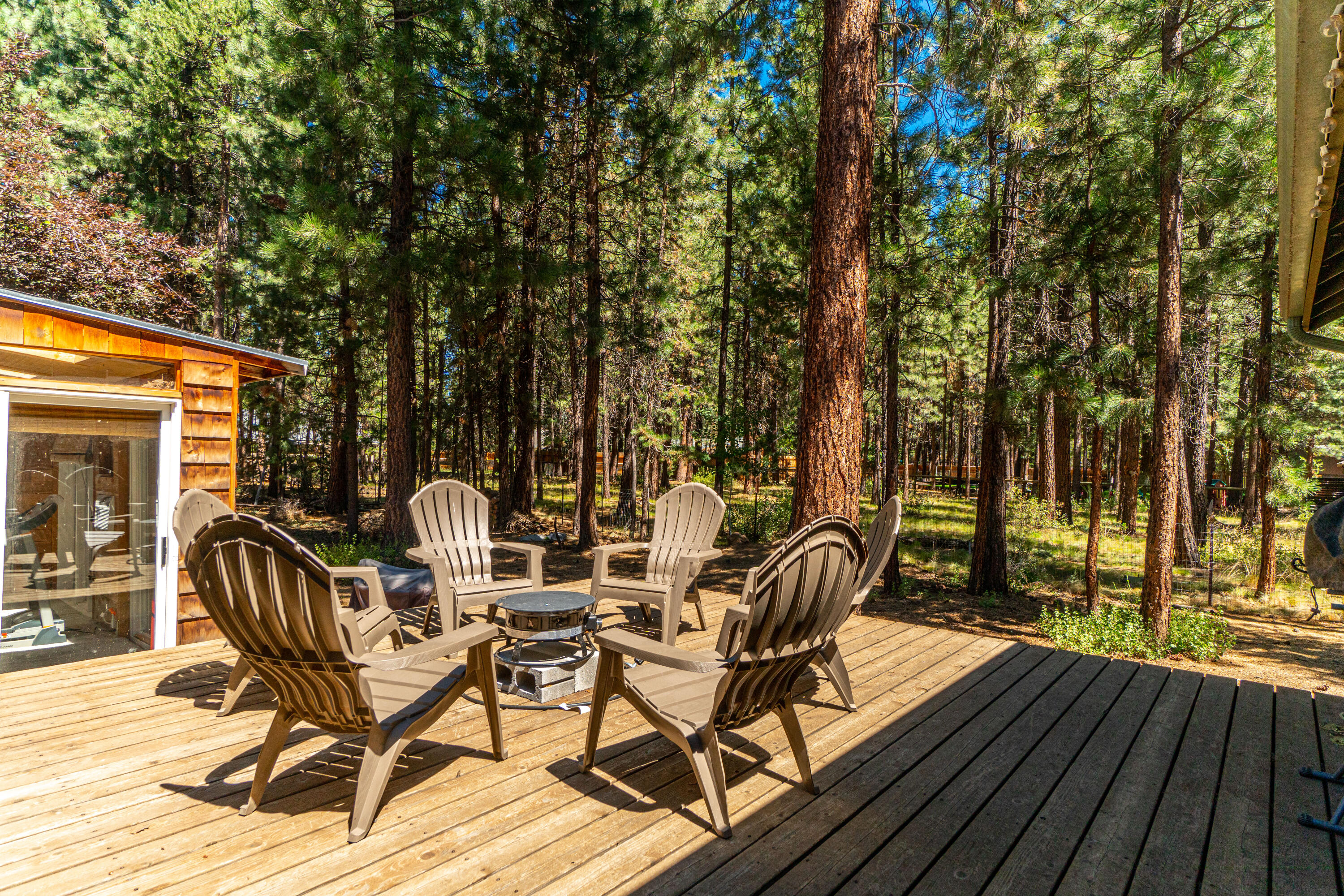 16940 Jacinto Road Bend, OR 97707 - Photo 5 of 26 RileyVisuals-7