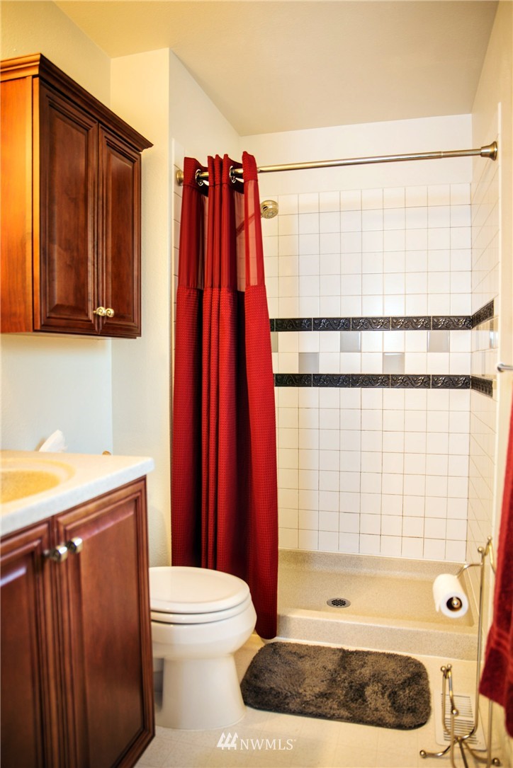 20311 Southeast 146th Street Renton, WA 98059 - Photo 11 of 25 Gallery Image 11