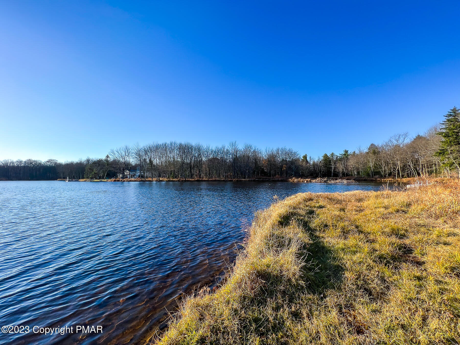 216 Sutton Place Pocono Summit, PA 18346 - Photo 33 of 34