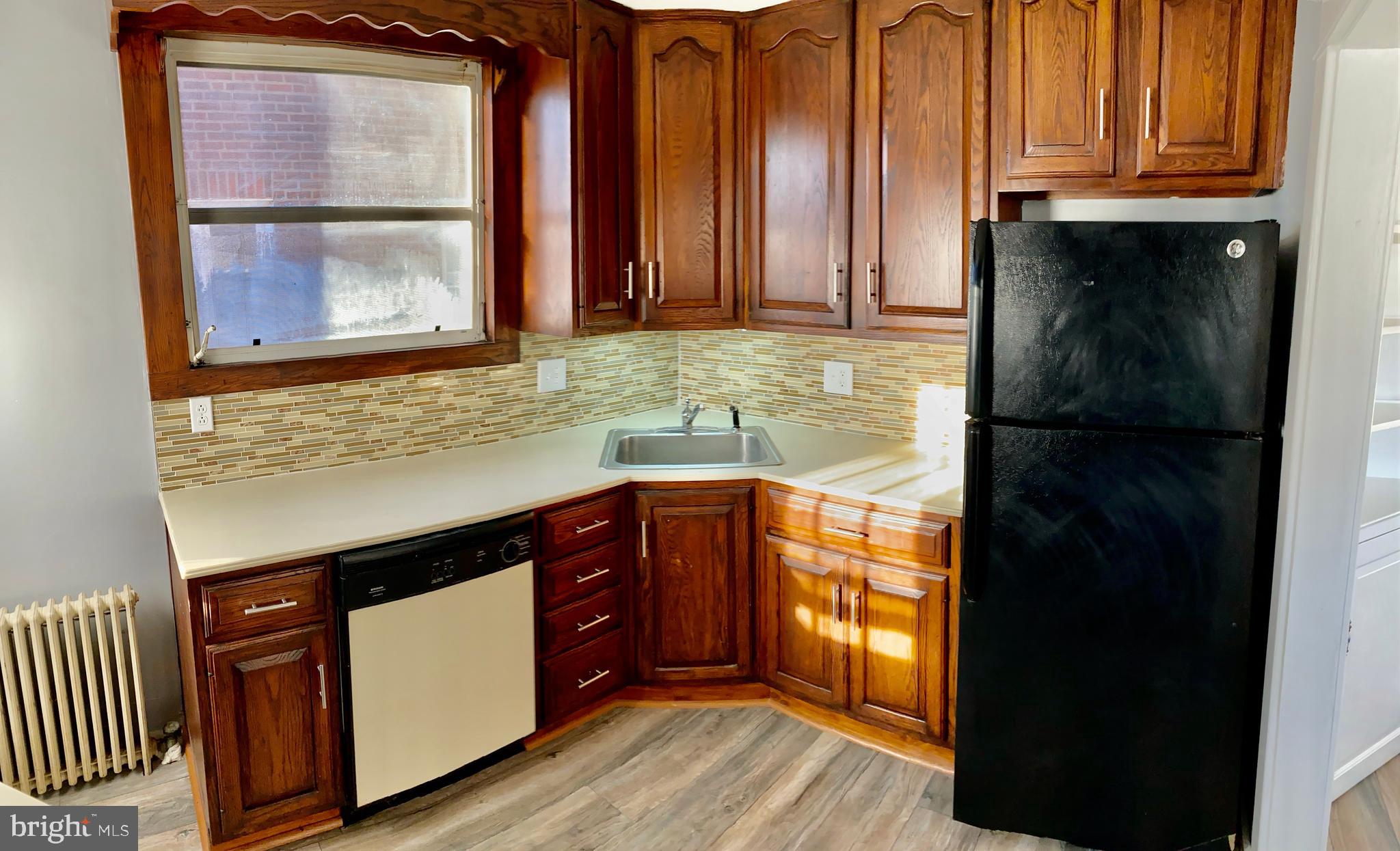 528 Rhawn Street Philadelphia, PA 19111 - Photo 14 of 26 Opposite of Kitchen