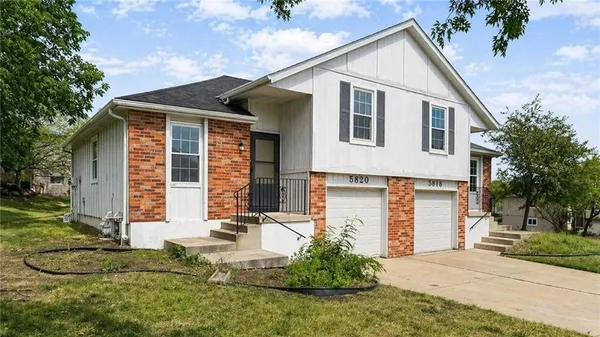 $220,000 | 5320 Northwest 87th Street, Kansas City, MO 64154