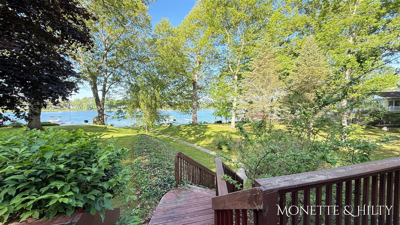 2550 Cove Road Twin Lake, MI 49457 - Photo 9 of 50