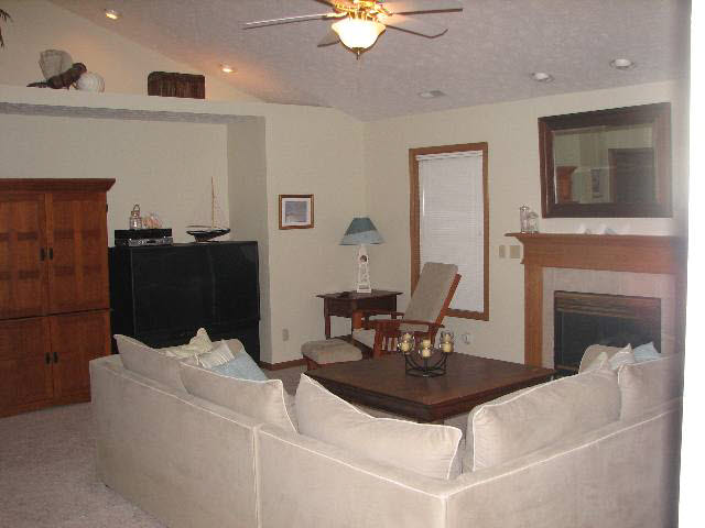 4015 Thomas Jefferson Road Lafayette, IN 47909 - Photo 2 of 9 Gallery Image 2