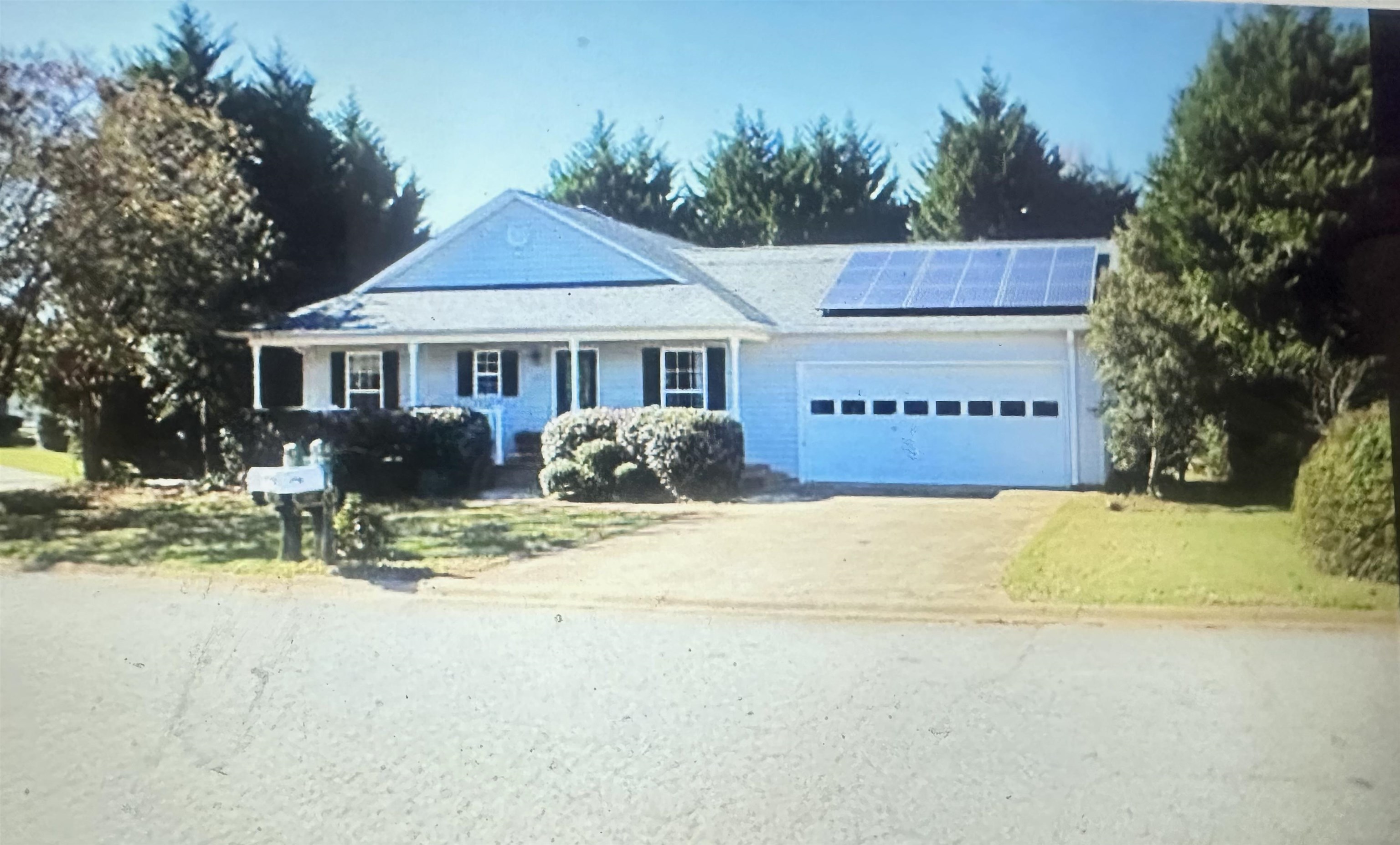 207 Serenity Pth Inman, SC 29349 - Photo 2 of 15
