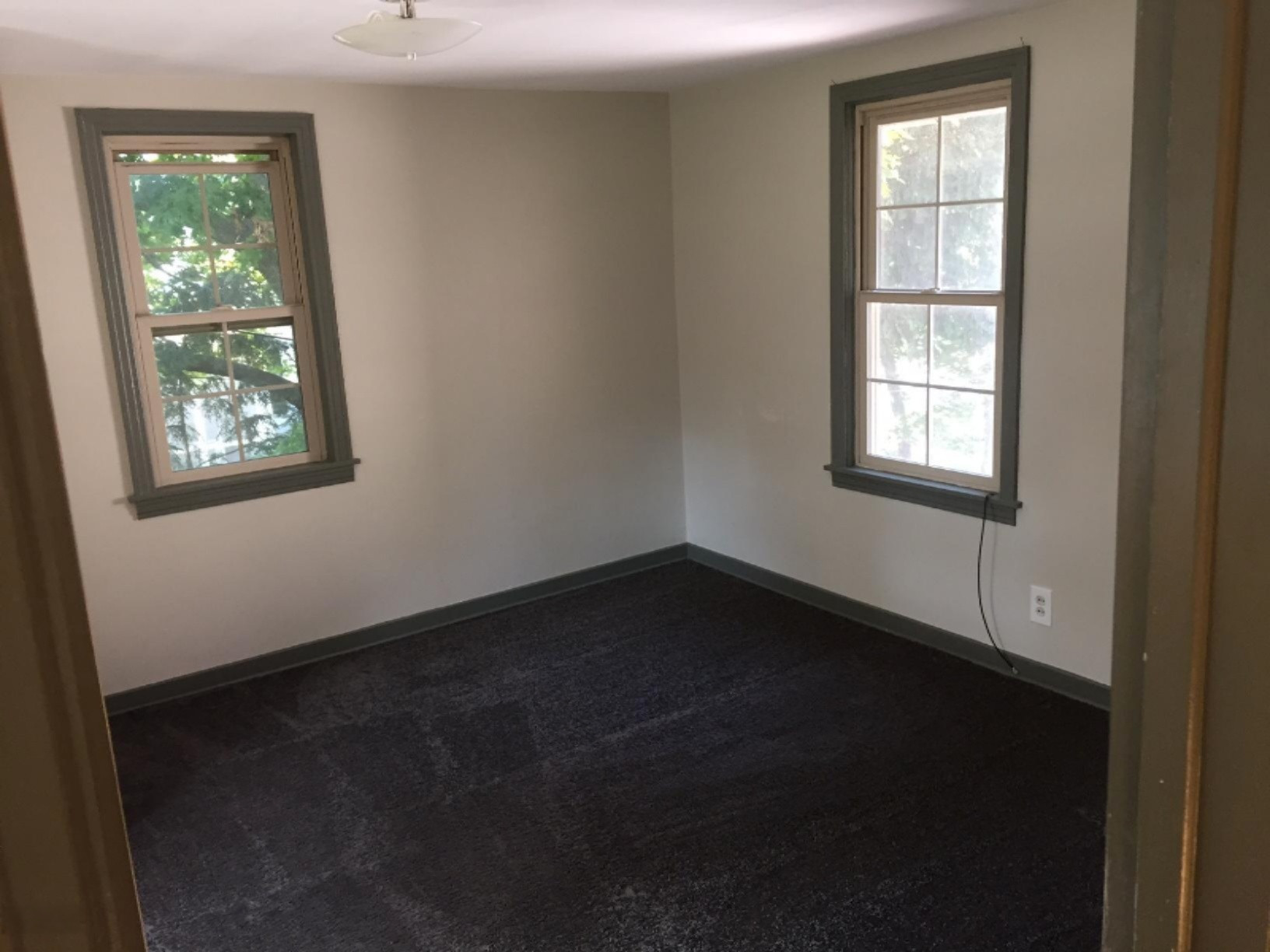 401 Sheldon Road Grand Haven, MI 49417 - Photo 9 of 29 403 1_2 BR