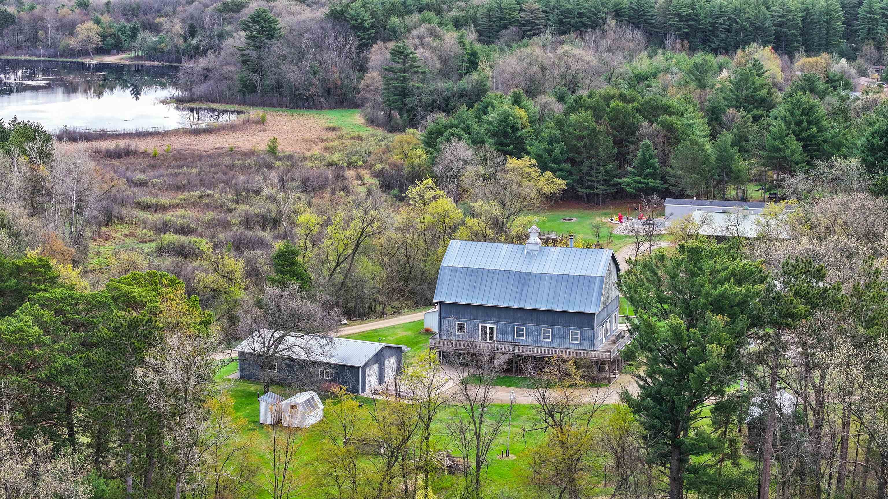 W6358 County Rd H Wild Rose, WI 54984 - Photo 4 of 46