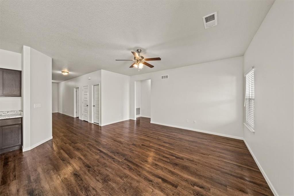 21814 South Franklin Street Spring Hill, KS 66083 - Photo 7 of 28