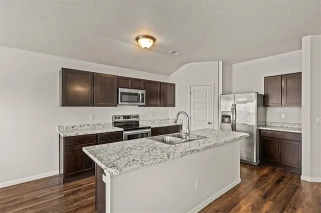 $342,500 | 21814 South Franklin Street, Spring Hill, KS 66083