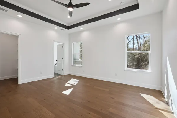 $569,900 | 111 Kingwood Drive, Elgin, TX 78621