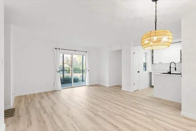 $2,250 | 2119 Oxford Avenue, Unit A, Austin, TX 78704