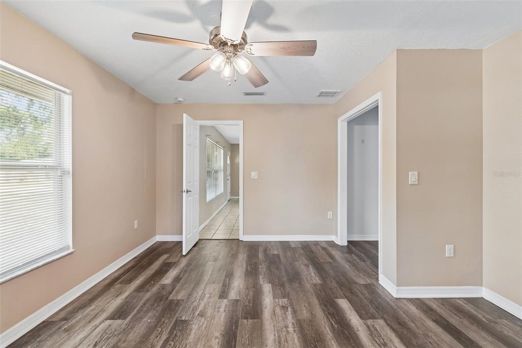 4018 Prado Drive Sarasota, FL 34235 - Photo 40 of 74