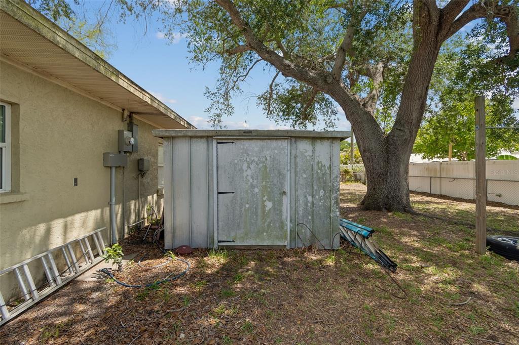 4018 Prado Drive Sarasota, FL 34235 - Photo 59 of 74
