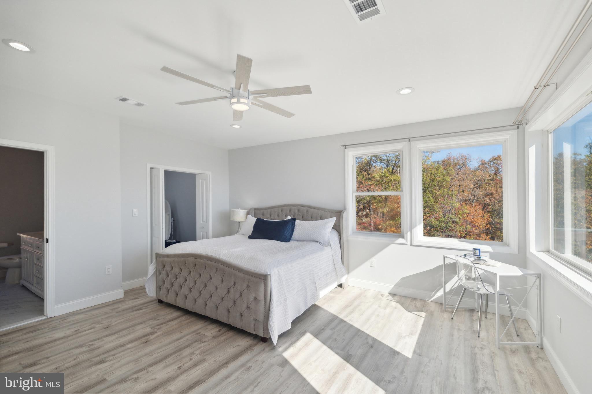 305 Elk Trail Winchester, VA 22602 - Photo 13 of 46 Primary Bedroom 1