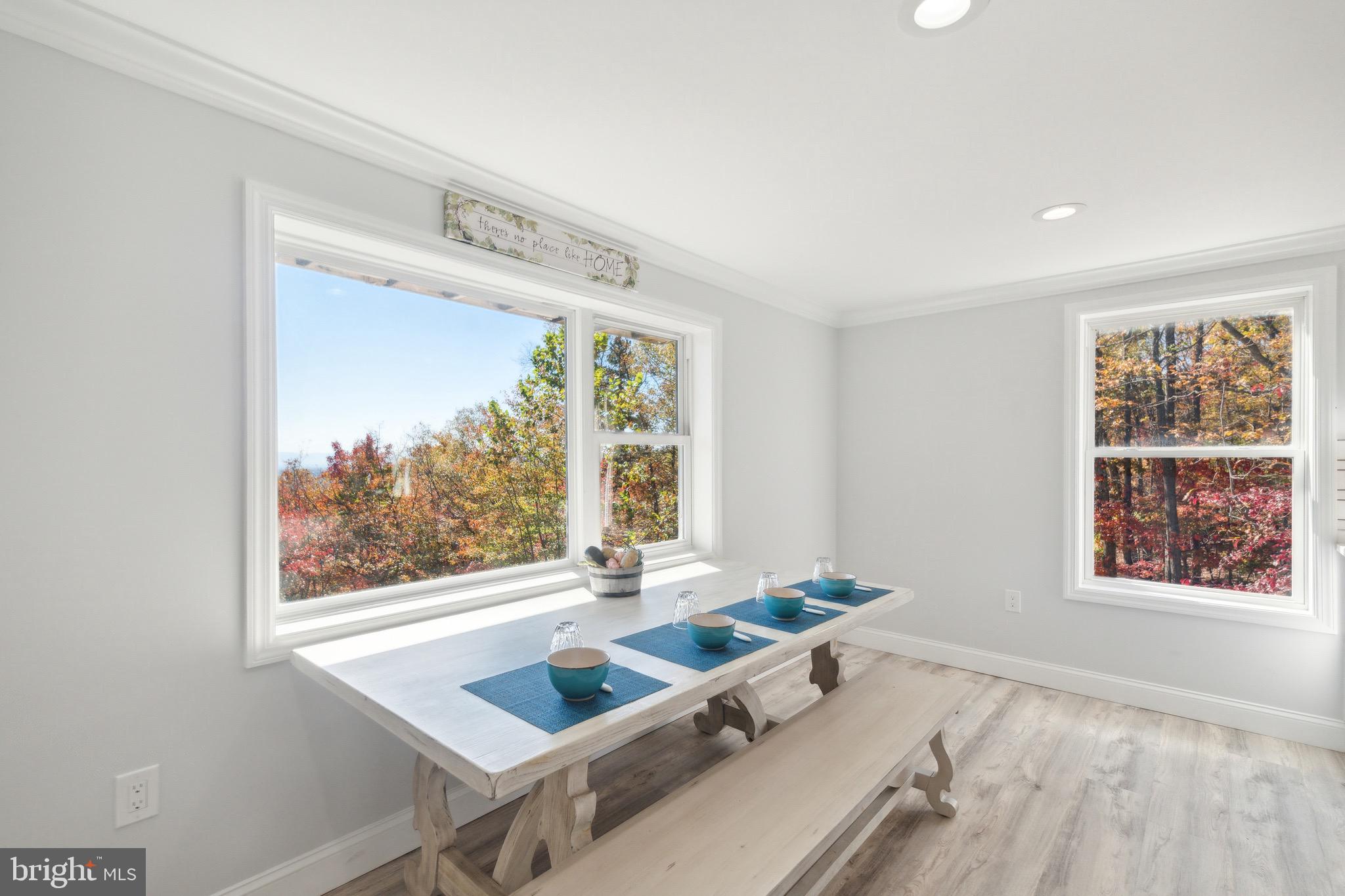 305 Elk Trail Winchester, VA 22602 - Photo 9 of 46 Dining Area