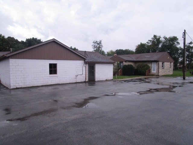 1667 Sweetgum Road Rochester, IN 46975 - Photo 16 of 18