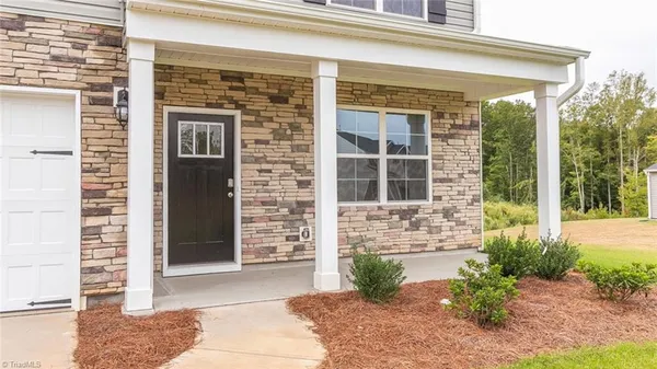 $384,890 | 3002 Middle Creek Lane, Greensboro, NC 27405
