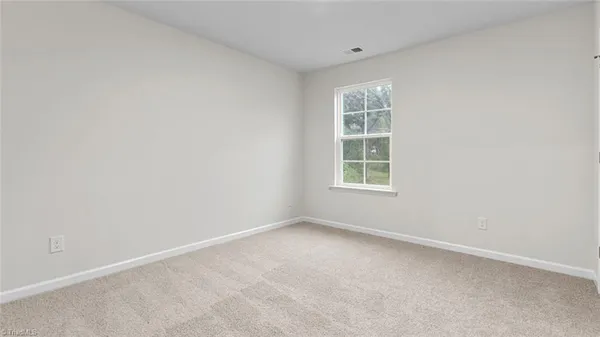 $384,890 | 3002 Middle Creek Lane, Greensboro, NC 27405