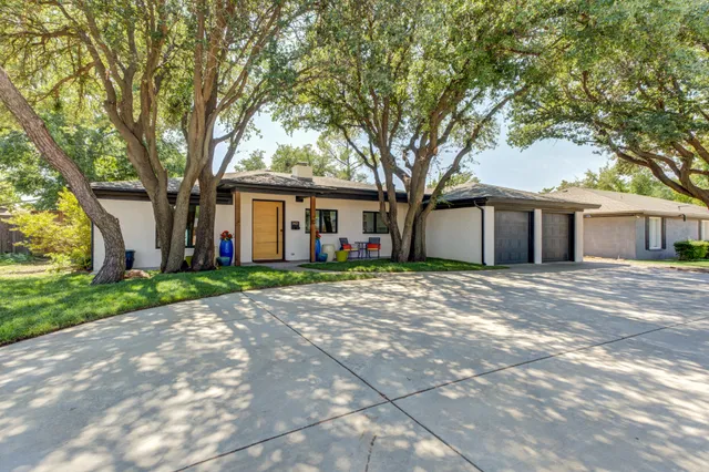 $420,000 | 3403 78th Drive, Lubbock, TX 79423