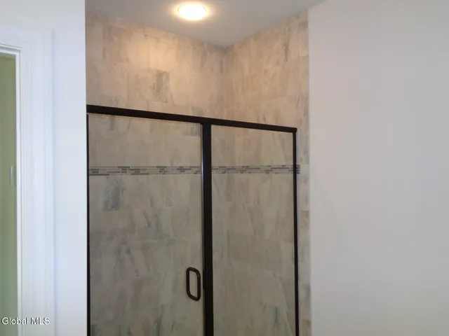 $544,400 | 19 Jack Drive, Halfmoon, NY 12065