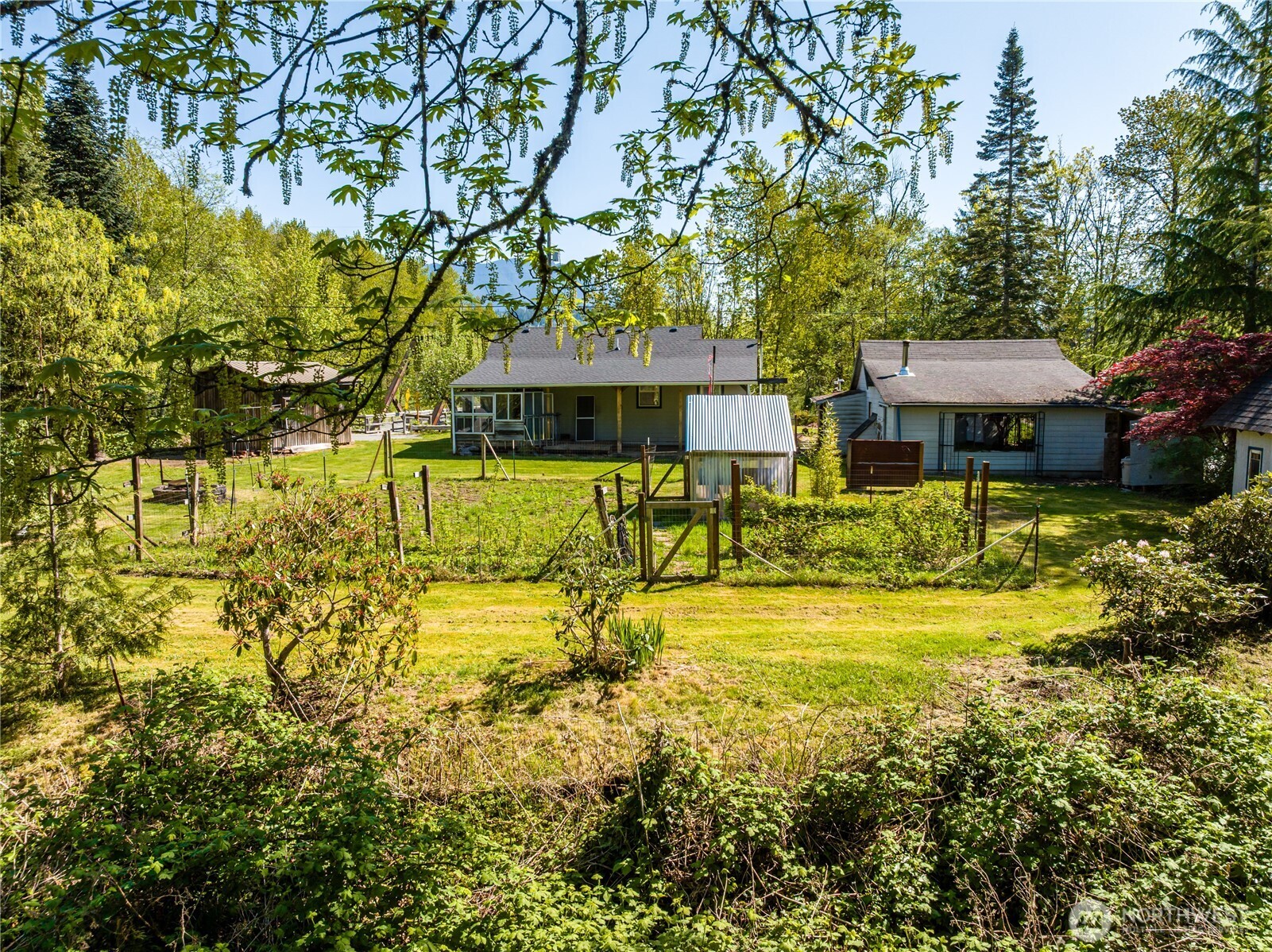 30212 Lake Cavanaugh Road Arlington, WA 98223 - Photo 21 of 38