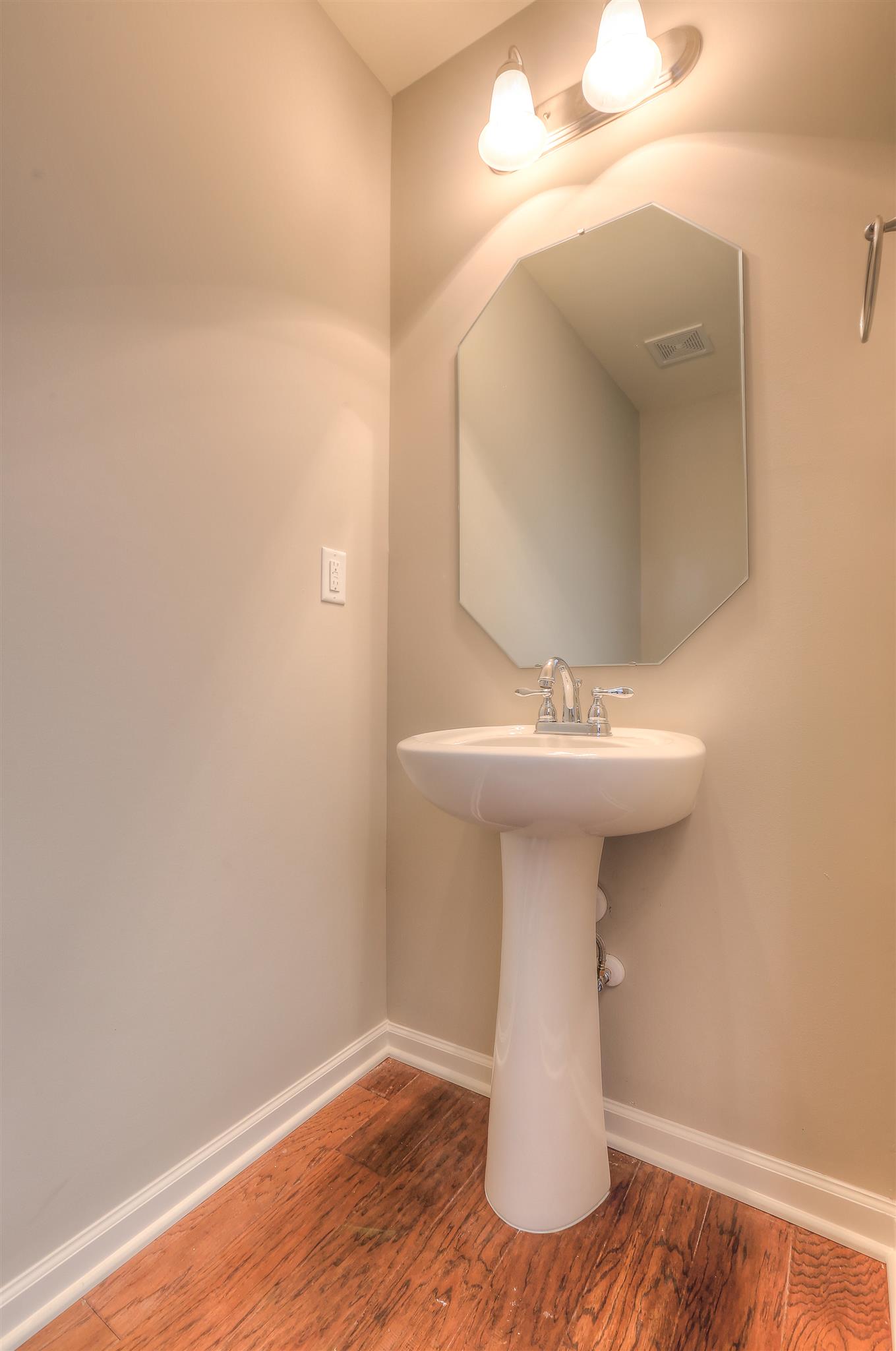 4017 Commons Drive Spring Hill, TN 37174 - Photo 3 of 16 Gallery Image 3