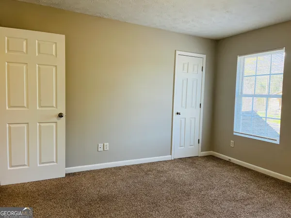 $995 | 603 Wilburn Avenue, Unit E, LaGrange, GA 30240