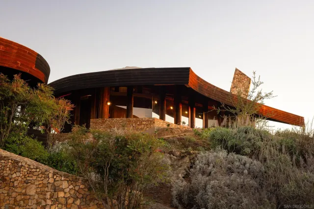 a front view of house with yard