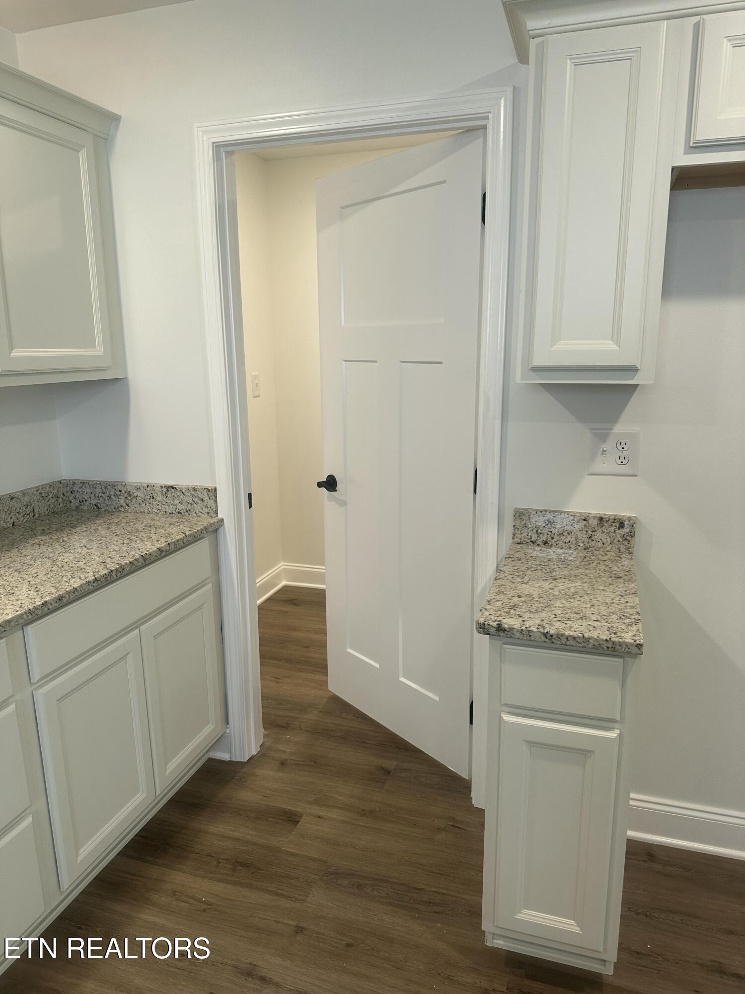 540 Henderson Road, Unit 29 Pigeon Forge, TN 37862 - Photo 47 of 60 River Birch Plan