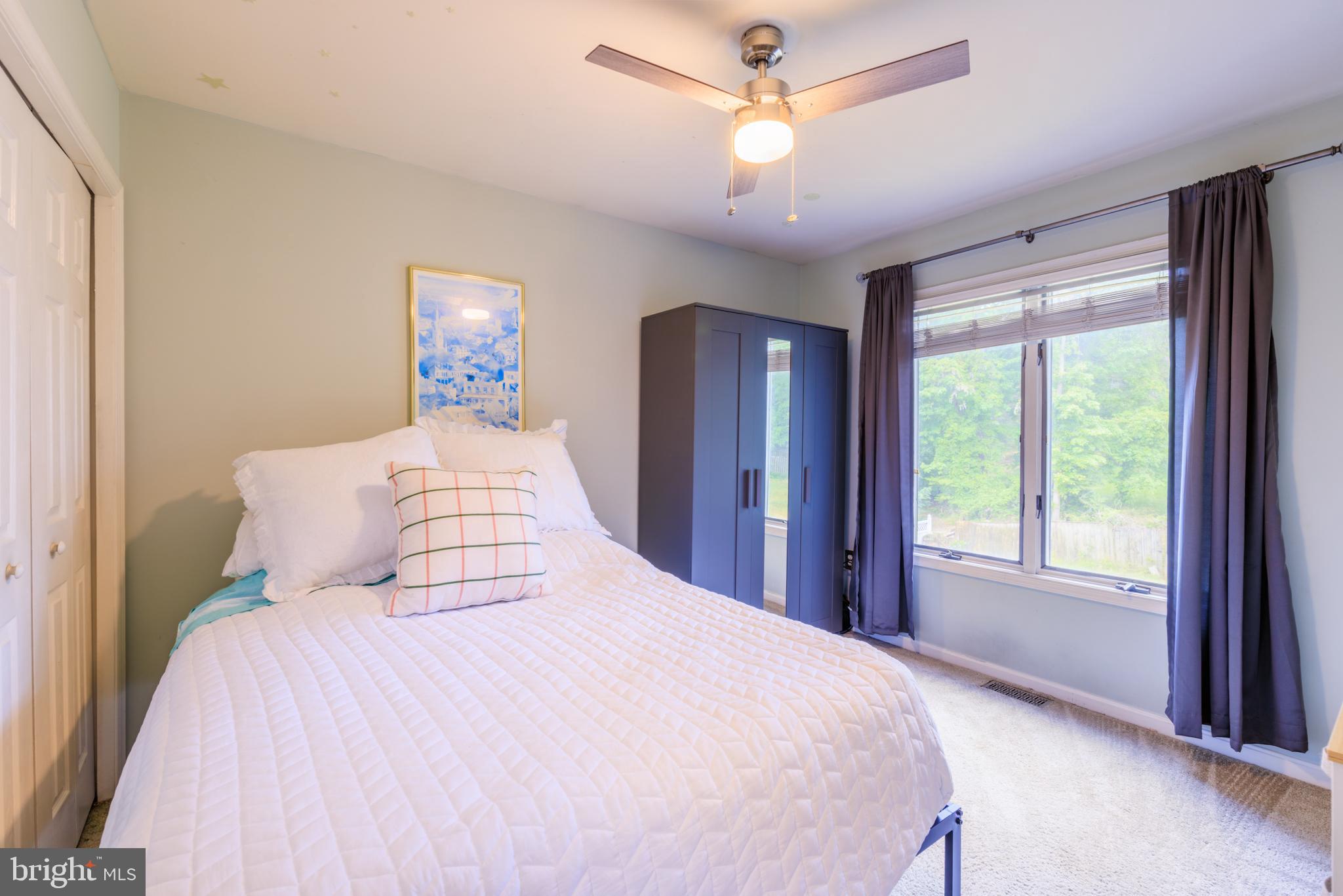 2729 Cove Point Road Lusby, MD 20657 - Photo 32 of 38