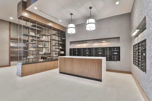 $959,900 | 18 Artisan Drive, Unit 307, Salem, NH 03079