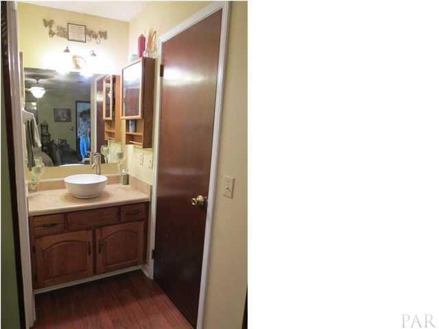 4217 Sea Port Road Pace, FL 32571 - Photo 8 of 11