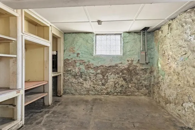 $450,000 | 3846 Charlotte Street, Kansas City, MO 64109