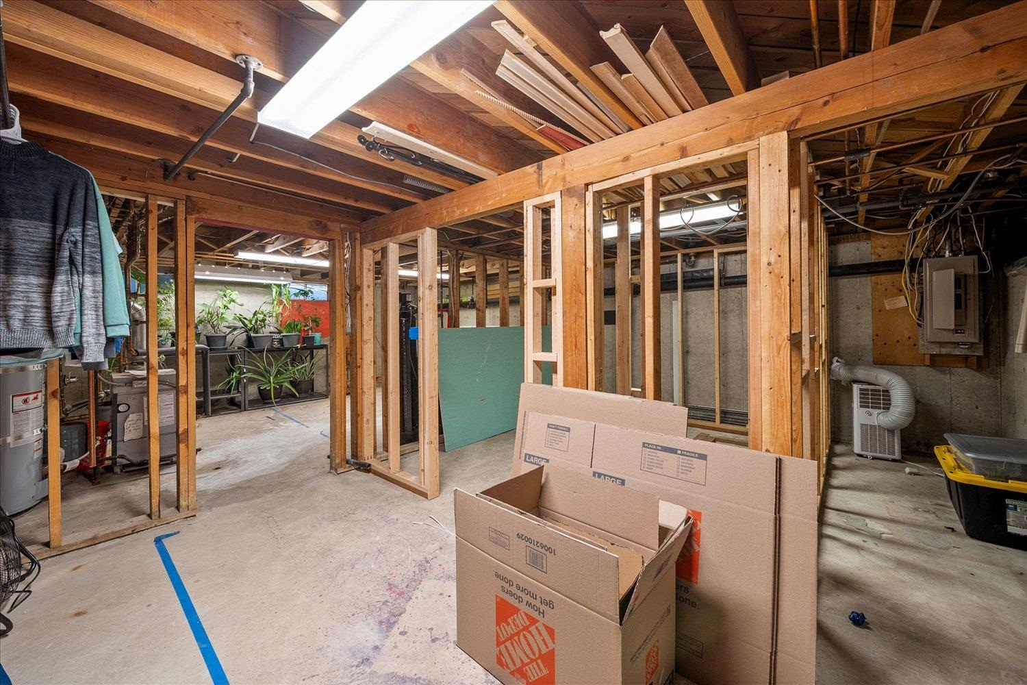 15908 North Azure Drive Spokane, WA 99208 - Photo 35 of 47