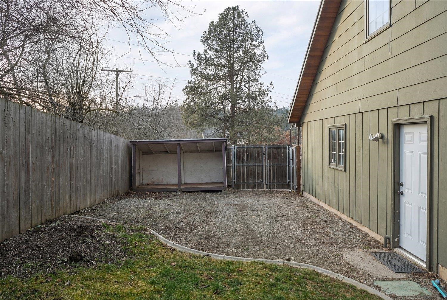 15908 North Azure Drive Spokane, WA 99208 - Photo 41 of 47