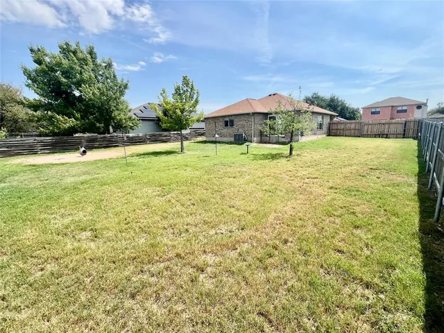 $2,200 | 2932 Donnell Drive, Round Rock, TX 78664