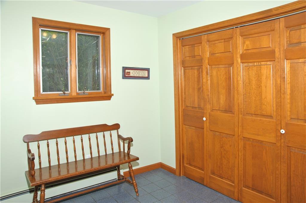 71 Verrill Road Minot, ME 04258 - Photo 28 of 31 Foyer Entrance / Mud Room