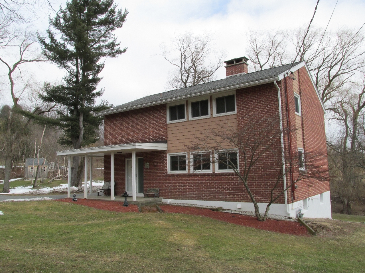 394 Partridge Road Pittsfield, MA 01201 - Photo 20 of 21 Front