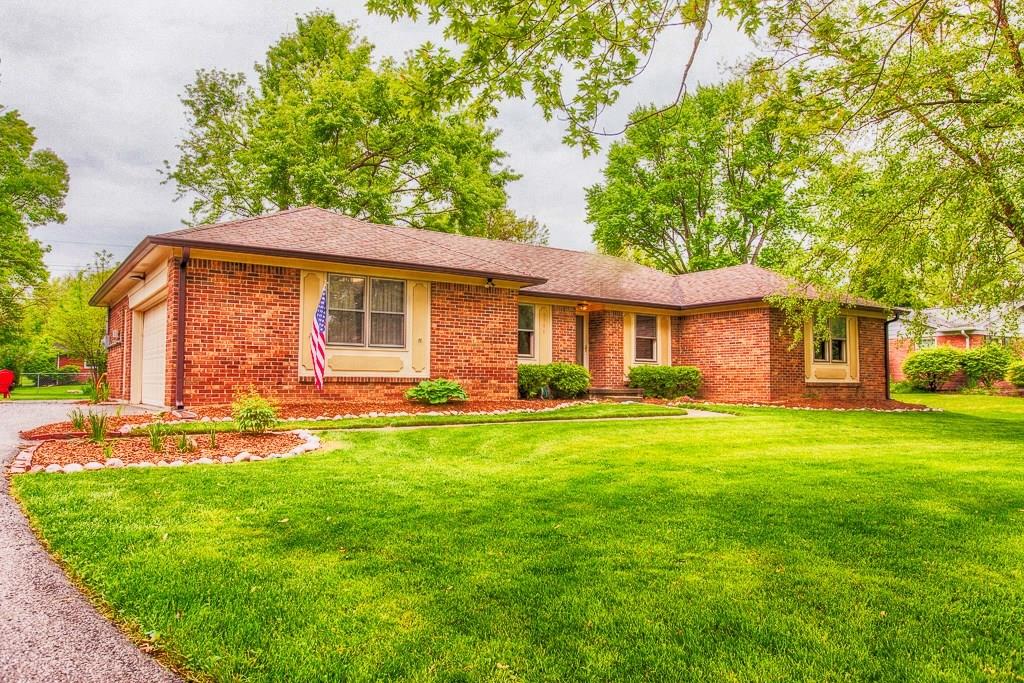 6306 Harbridge Road Indianapolis, IN 46220 - Photo 2 of 18 Gallery Image 2