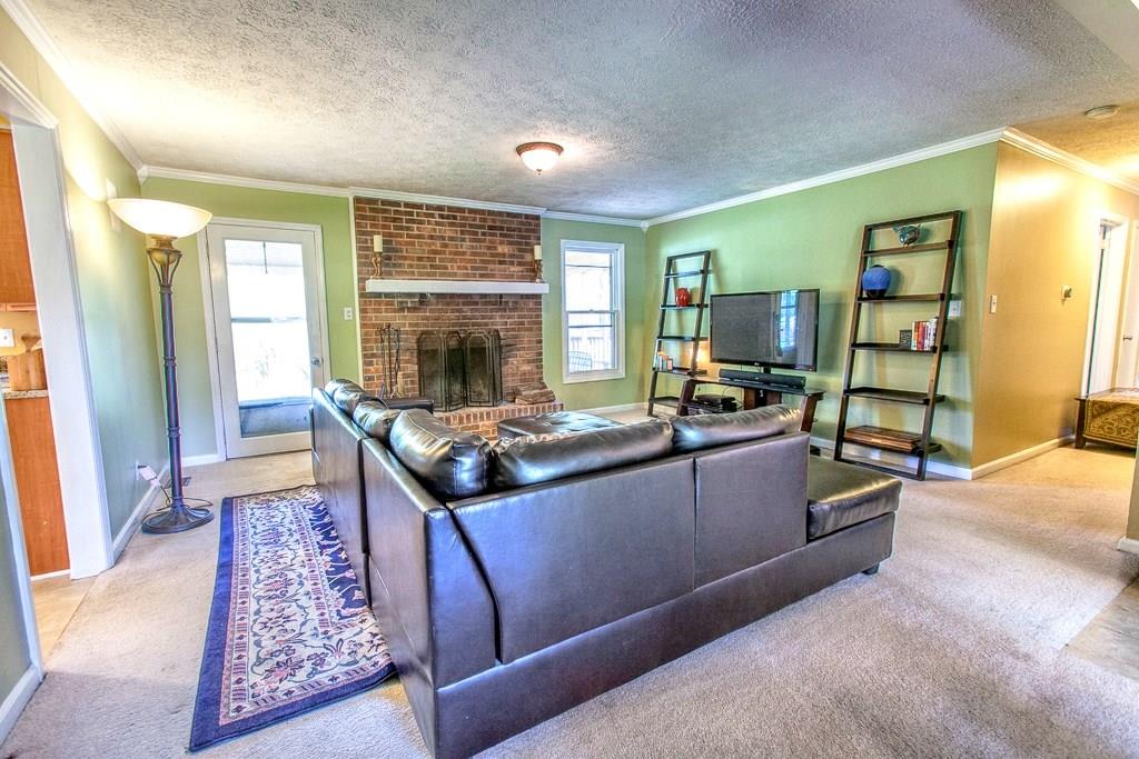 6306 Harbridge Road Indianapolis, IN 46220 - Photo 9 of 18 Gallery Image 9